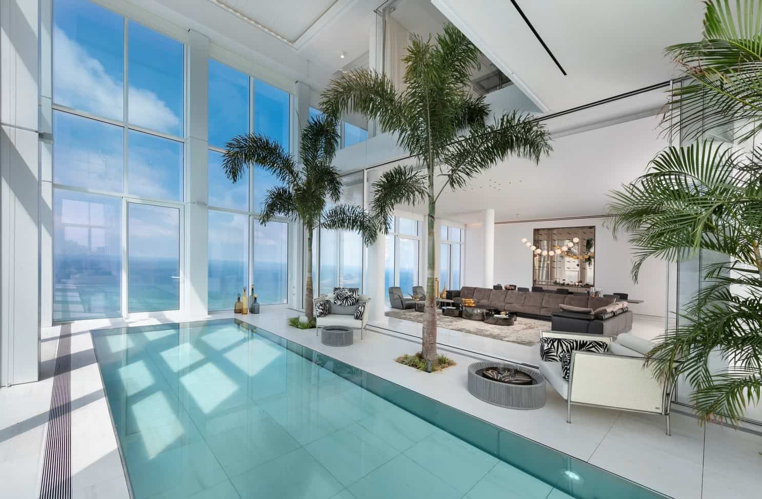 Luxury Pool with the Movable Floor in an Exclusive Skyscraper in Israel