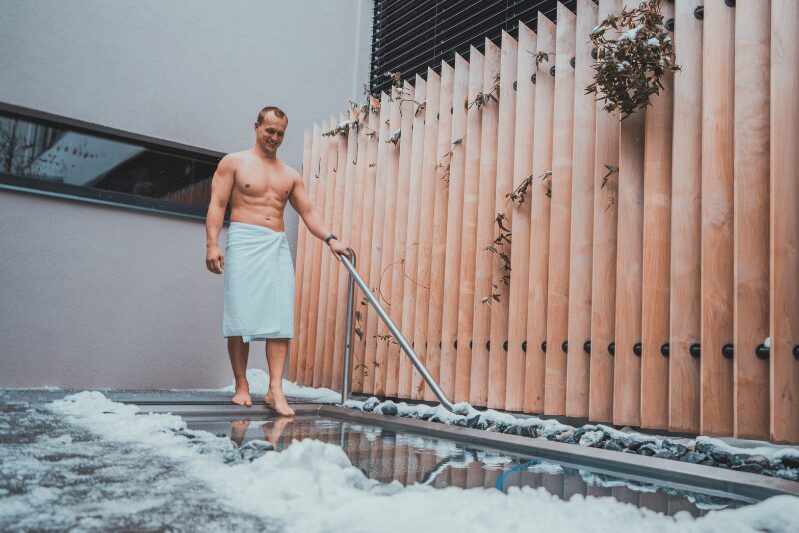 nerezovy-bazene-vltavan2_maly stainless steel cooling pool for fitness centre