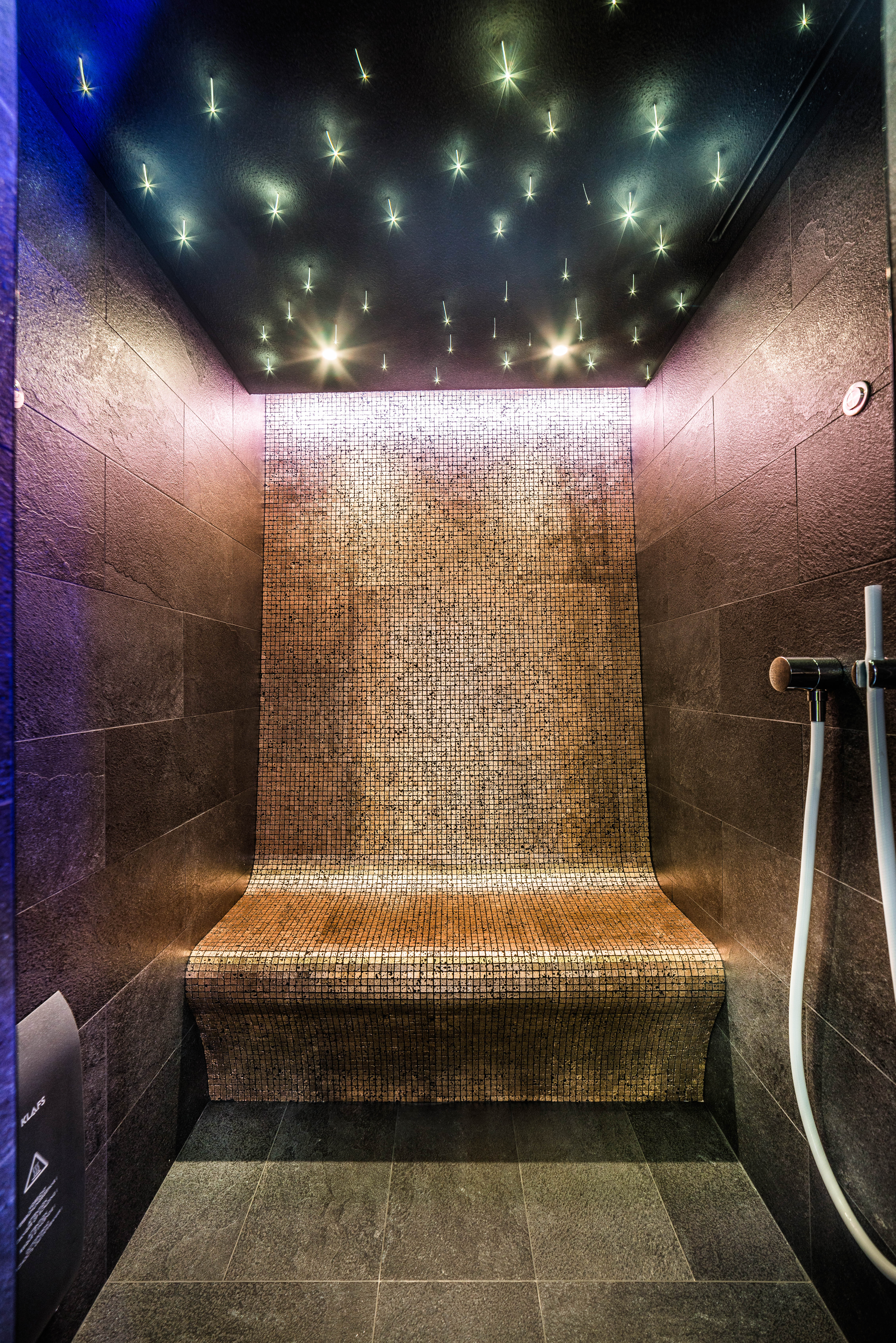 Private steam bath in hotel wellness