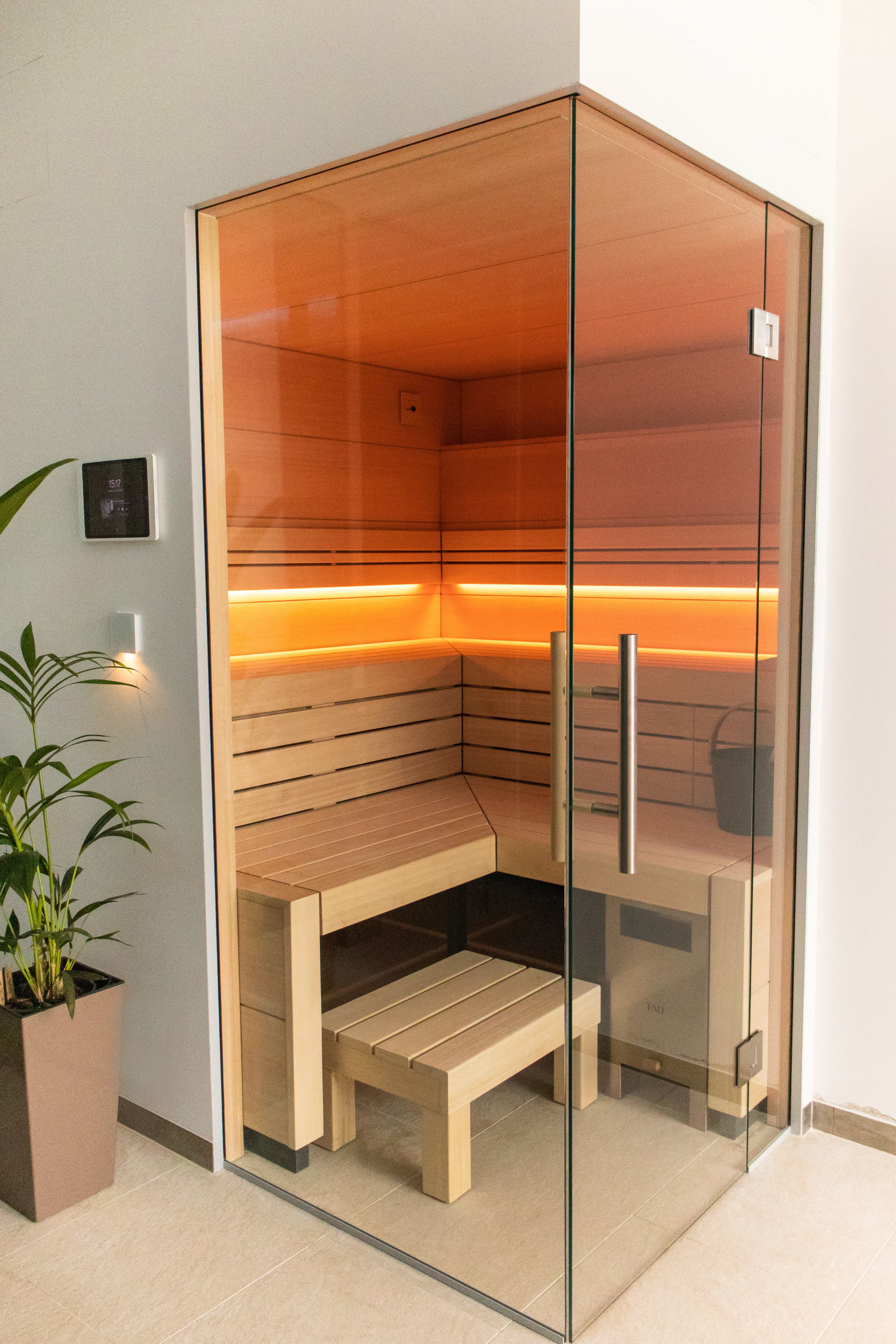 TAO-indoor-sauna-with-LED-RGB-lightning