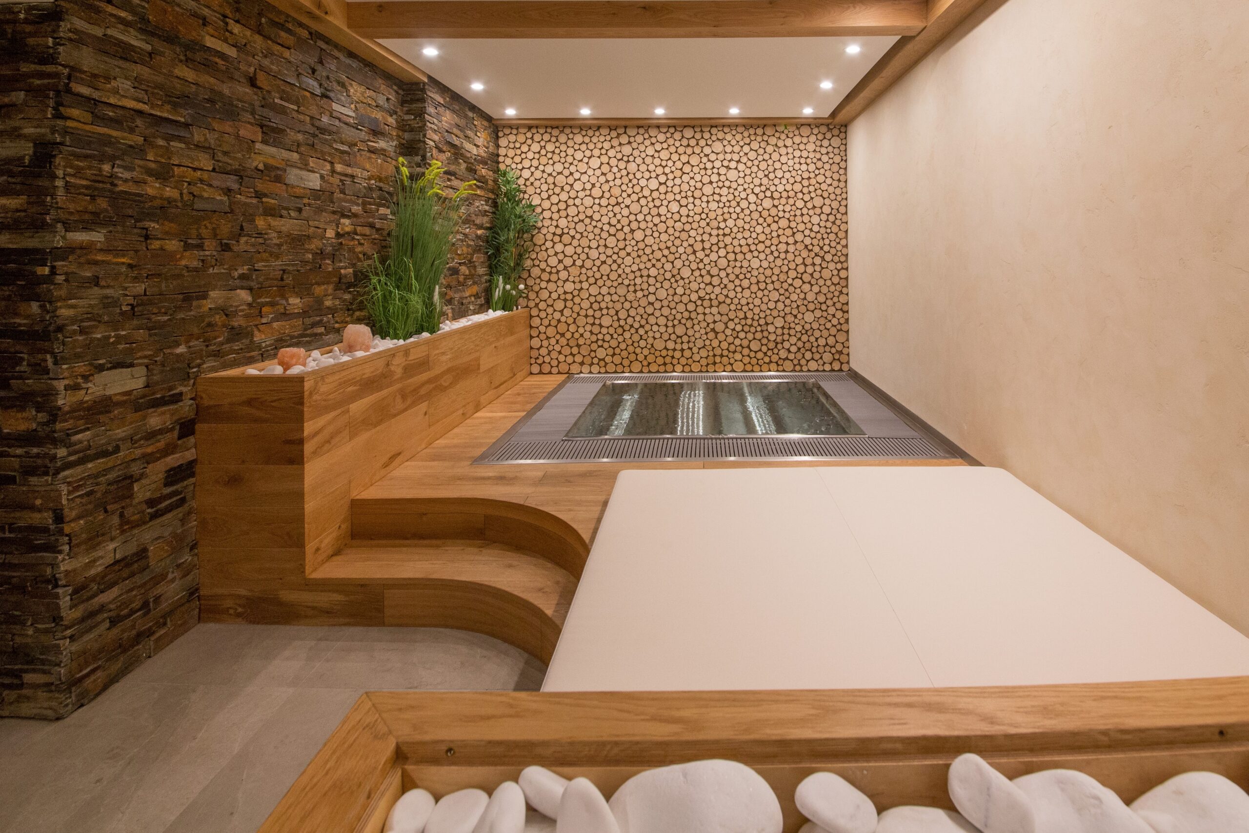 Imaginox | Odborný pohled na nerezové vířivky: Materiálové standardy, konstrukce a technická integrace